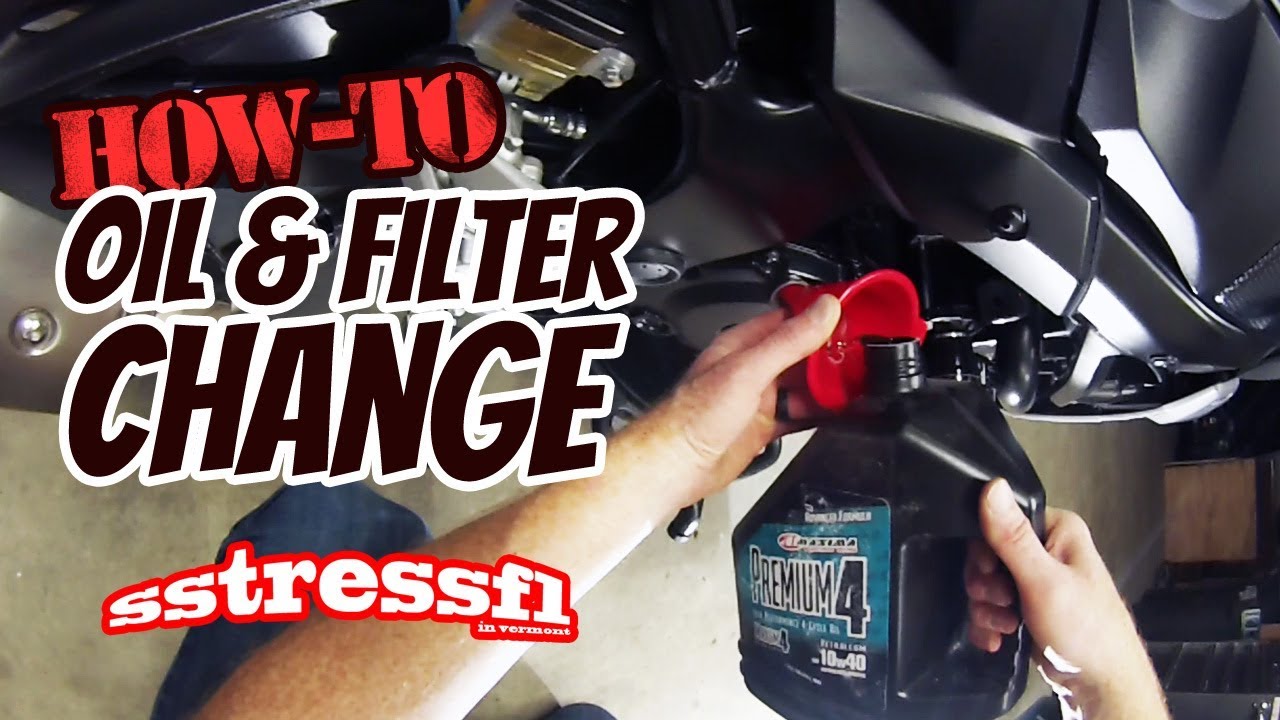 Suzuki GSXS 750 - Filter Install 