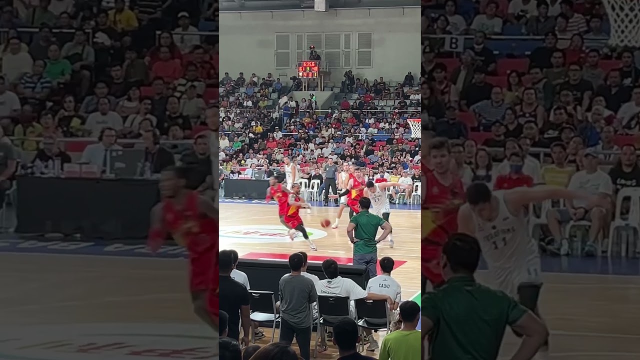 CJ Perez layup on the break 