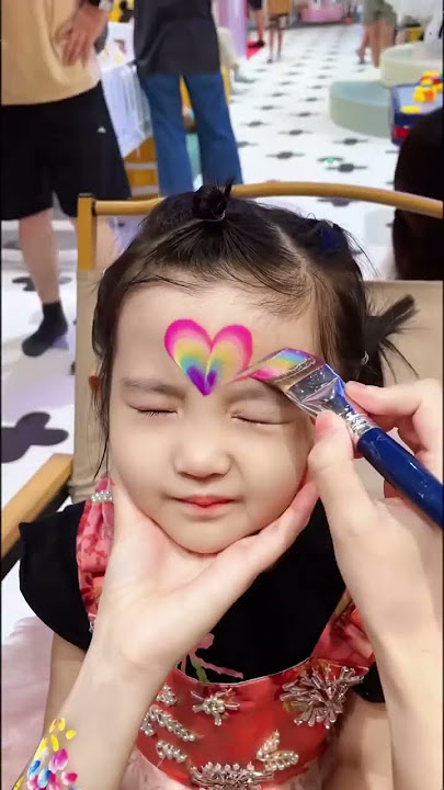 Love the rainbow face painting #facepainting #children #facepaint #drawingtutorial #bodypaint