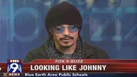 Ronnie Rodriguez as Johnny Depp Fox News 24 Feb 20...