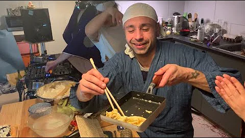 Techno Sushi feat. Angy Kore and Gabriel Padrevita