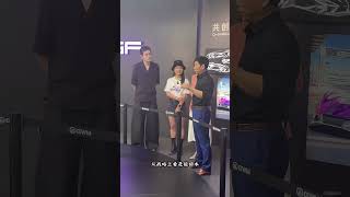 长城V8混动超跑动力亮相,老板魏建军说搞这个可能亏钱,你们觉得呢。#车展现场 #超跑 #北京车展 #魏建军 #长城v8超跑