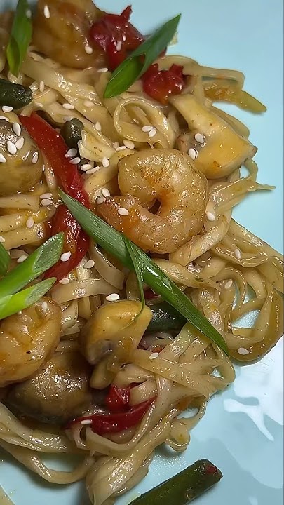УДОН С КРЕВЕТКАМИ И ОВОЩАМИ В СОУСЕ ТЕРИЯКИ #вкусно #рецепты #еда #удон ...