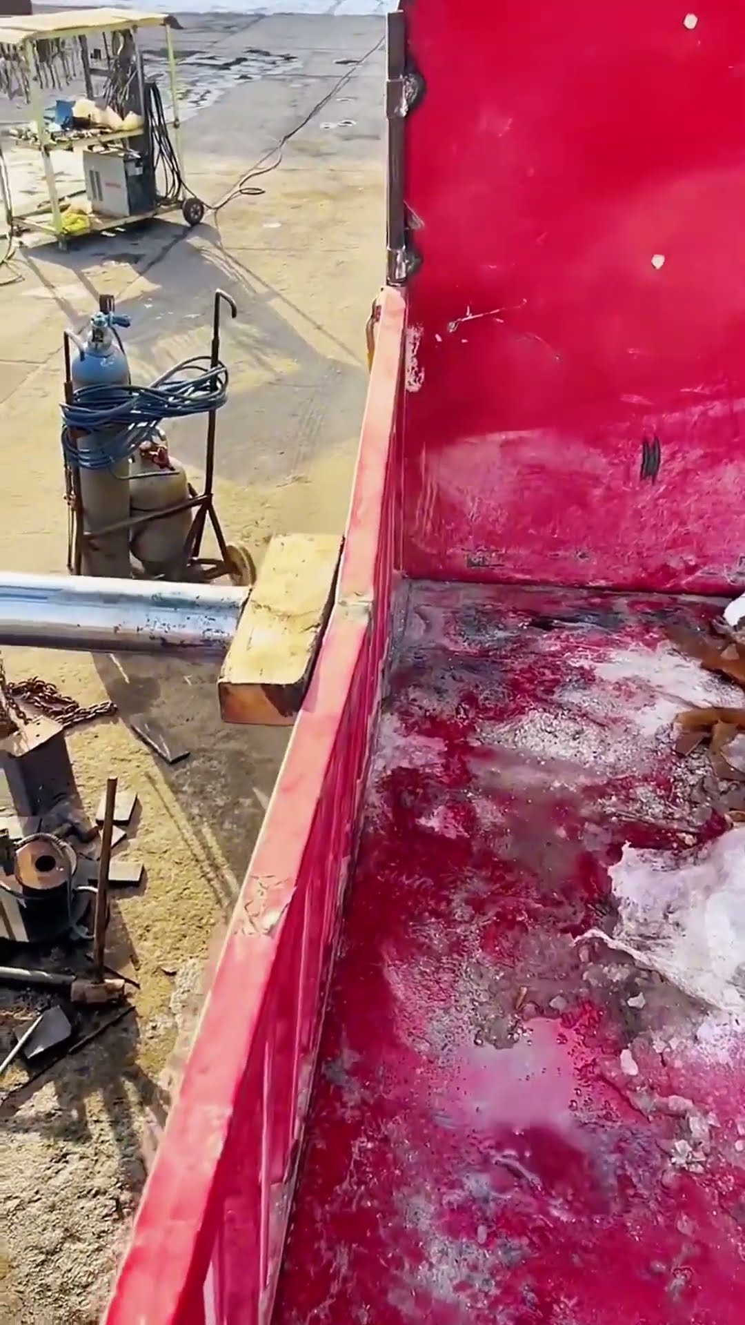 Thin bucket correction process- Good tools and machinery make work easy