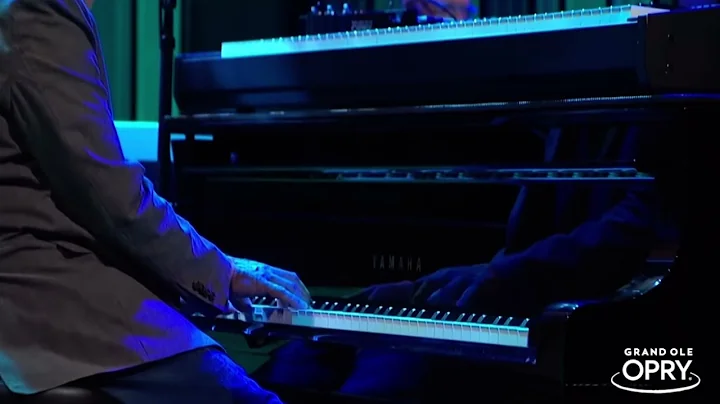 Carrie Underwood & Kelsea Ballerini - Walkaway Joe...
