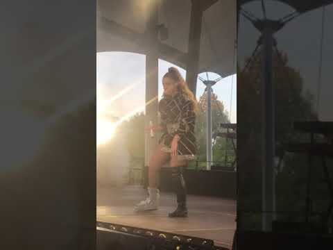 Hadise - Yaz Günü (Canlı) Almanya, Gelsenkirchen 07.07.2018 Konseri