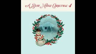 A Blue House Christmas 4