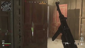 Cod Vanguard multiplayer best overpowered guns the MP40 SMG and AS44 AR Class set up