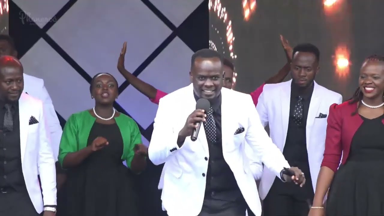 Phaneroo Thursday 444 Praise and Worship by Min. Ivan TIT