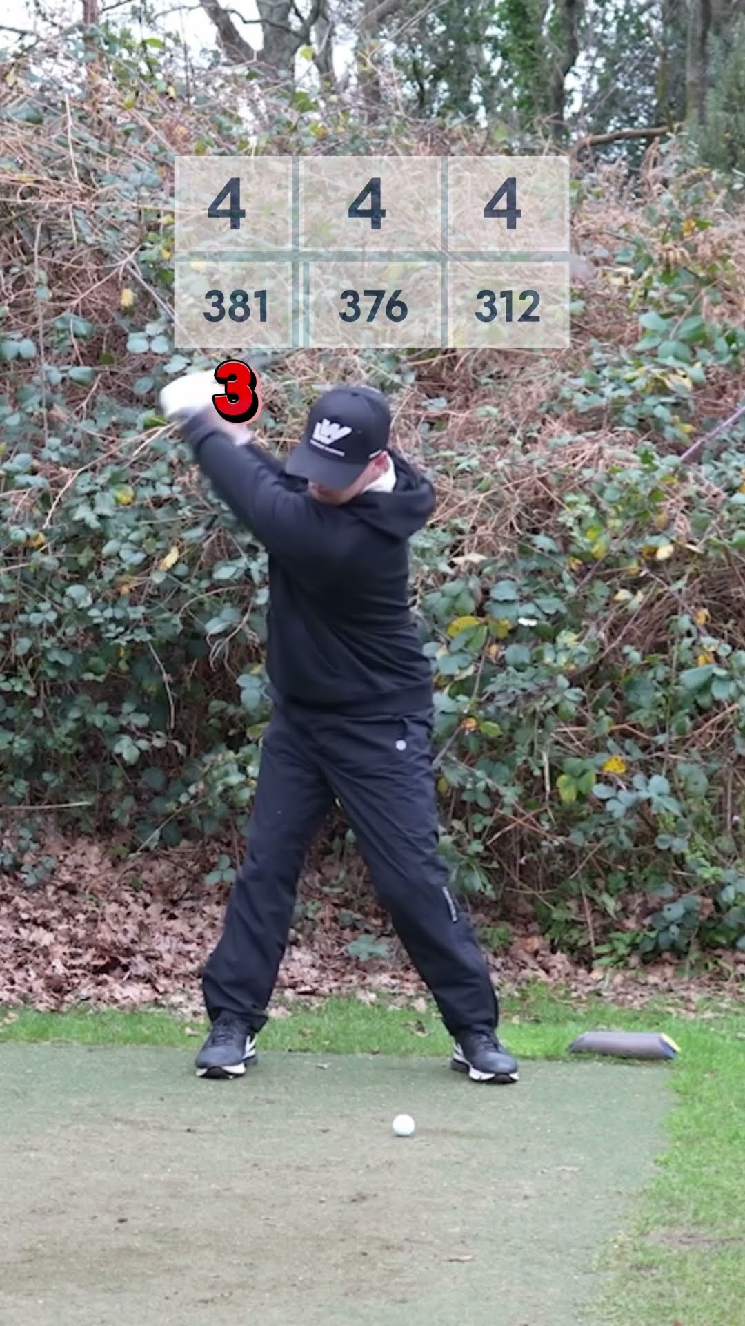 3 HOLES in 60 SECONDS #golf