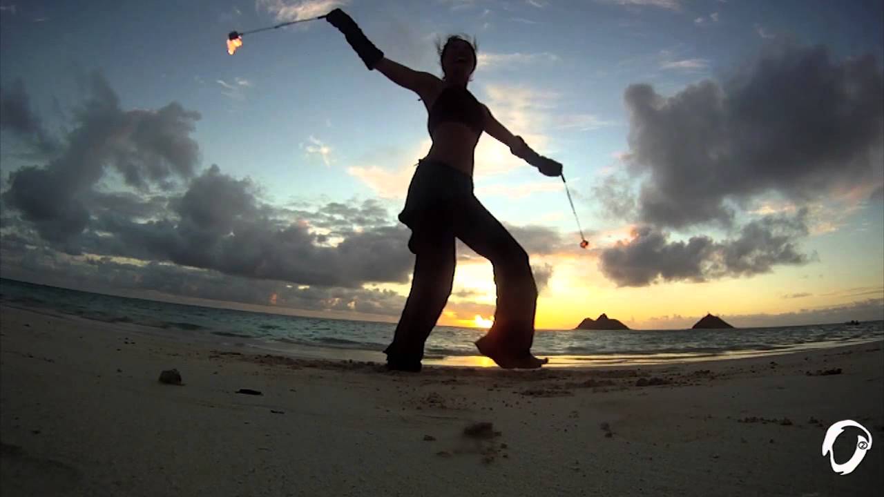 лесные эльфы танцоры войны вархаммер. танцующий с ветром. ветер фото красивые. танец ветра. вуген дзи танцуешьяя с ветром.