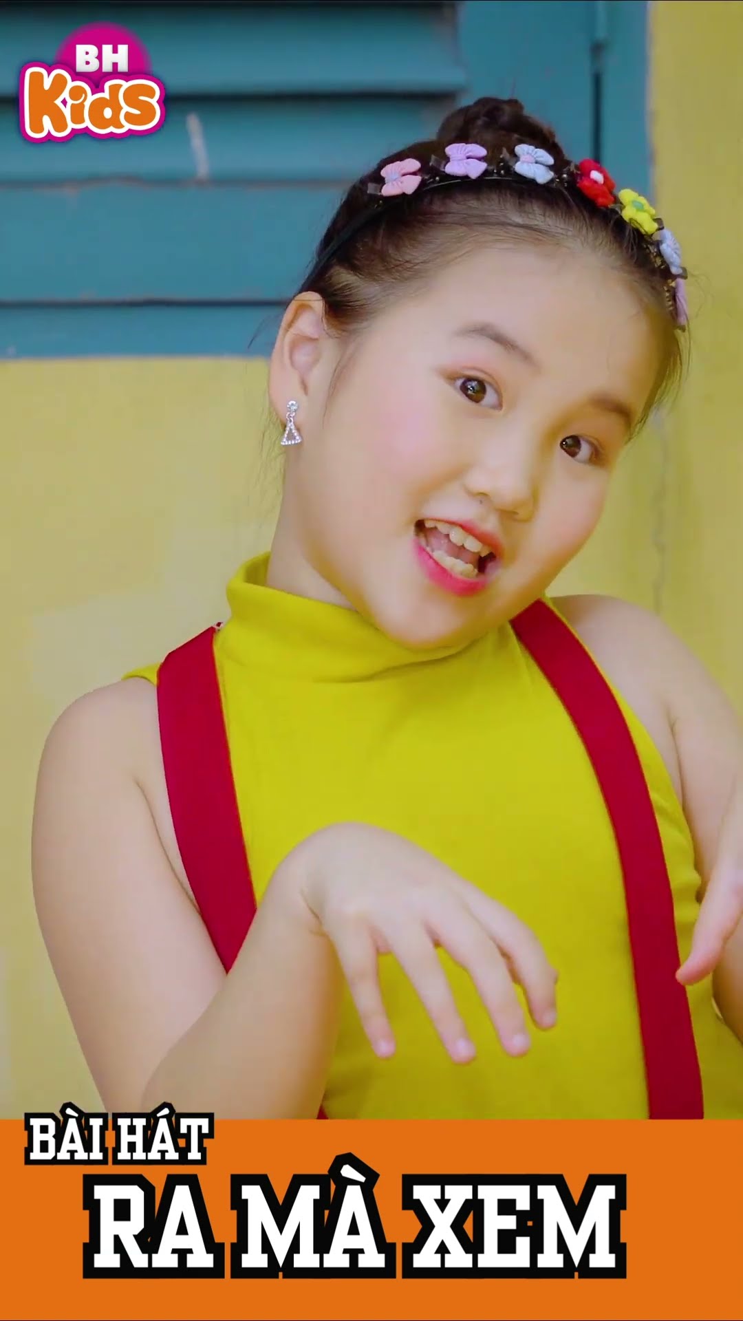 Ra mà xem cái gì nó ngồi trong góc #shorts #bhmedia