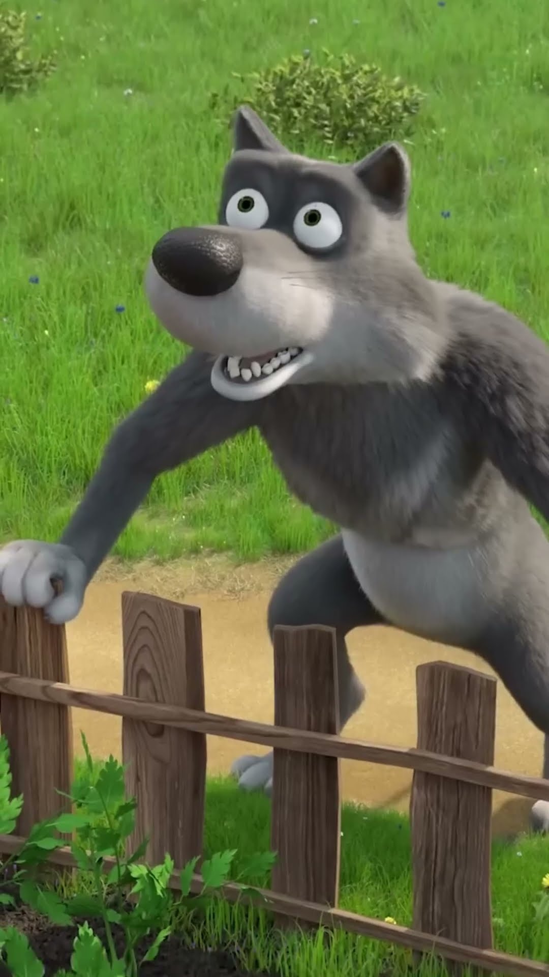 А попкорн по расписанию ?? #Shorts #машаимедведь #УСтрахаГлазаВелики #MashaandtheBear