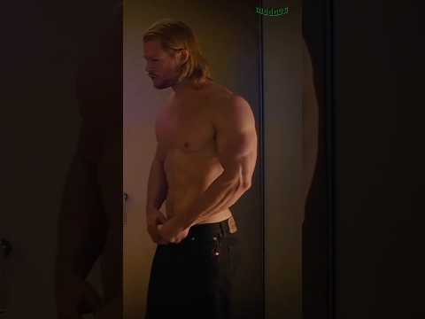 Натали Портман запала на 'смертную оболочку' Тора #моменты #shortsyoutube #кино #shortvideo