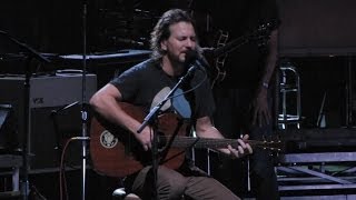 Pearl Jam: Just Breathe [HD] 2010-05-15 - Hartford, CT