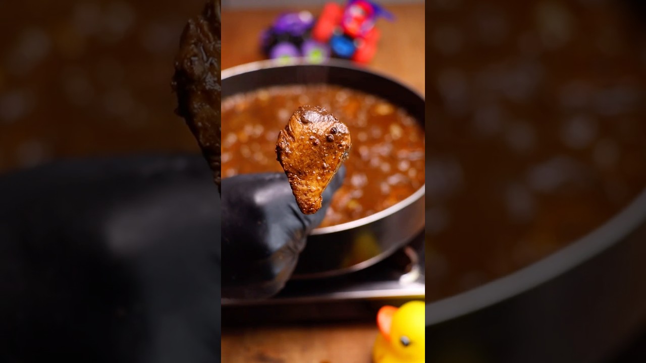 pittu 🇱🇰 or puttu with sri lankan black fish curry 😋 