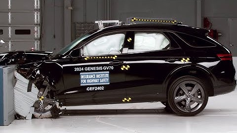 2024 Genesis GV70 updated moderate overlap crash test (extended footage)