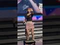 【何回見ても失神】ライブ中推しからのファンサに思わず叫ぶオタク#niziu #rima