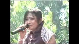 Tiada Tuhan Selain Allah - Lilin Herlina - New Pallapa #lilinherlina2009