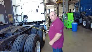 Big Rig Rundown   Checking Ride Height With Billy Medlock