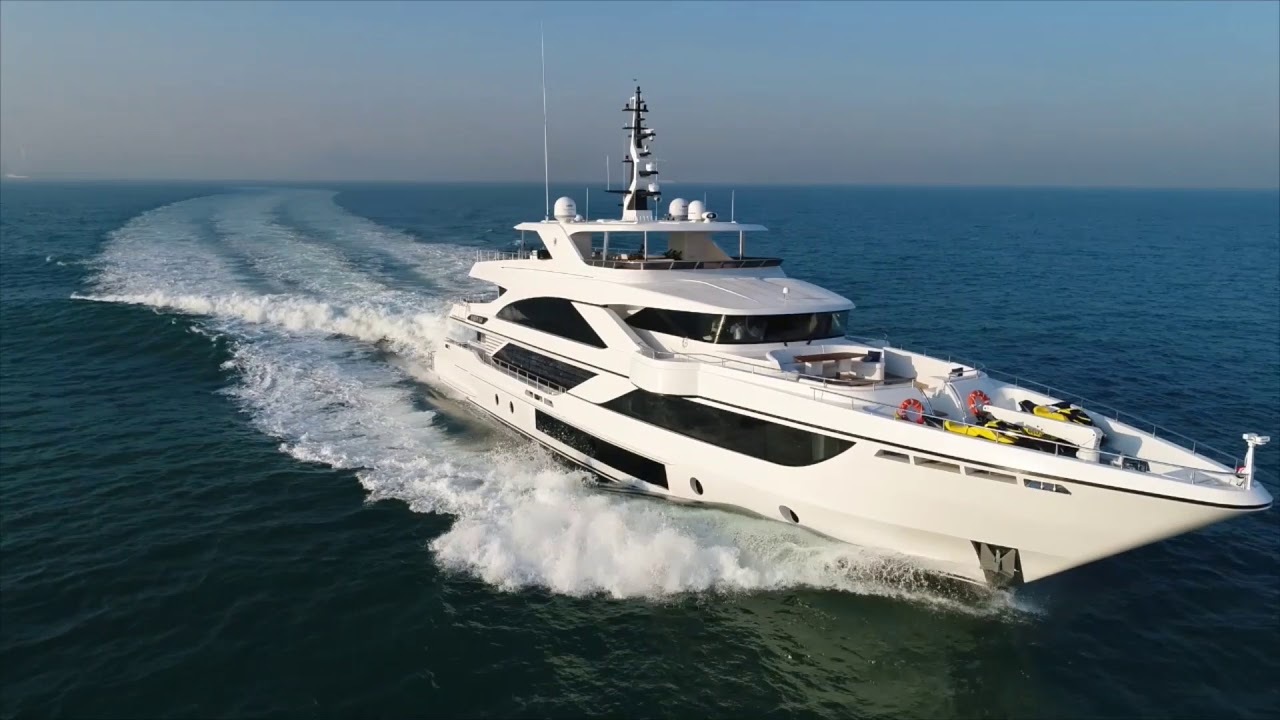 Dutch Marine Technicians name Feadship's Viva 'Boat of 2022