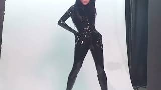 BLACK LATEX DANCE