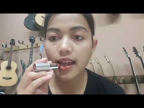 CARA OMBRE LIPS SIMPEL BANGET BY LIPCREAM WARDAH Di tutorial lips ombre ini aku menggunakan lipcrem . 