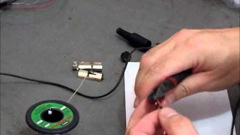 How to connect a TRS-80 Model 1 to composite monitor