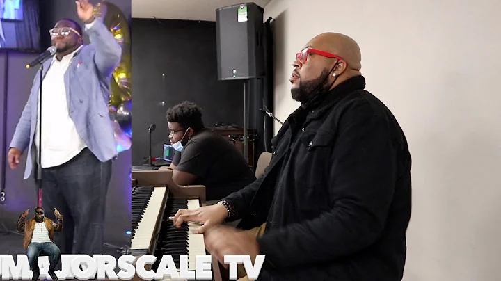 Jason Jones on Organ Feat...Pastor Michael Lampkin