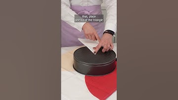 How to Quickly Line a Round Baking Pan with Parchment Paper