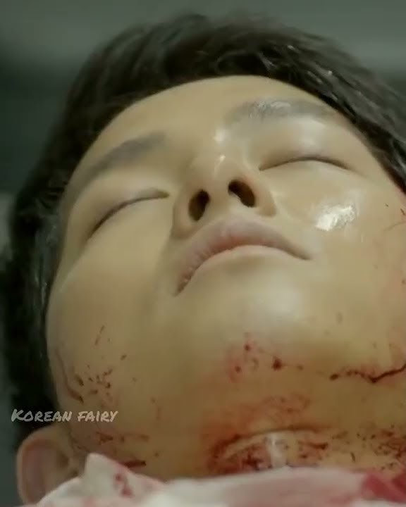 Patient is her boyfriend🙀😢Last scene😌#songjoongki #sonyejin #descendantsofthesun #sad #kdrama
