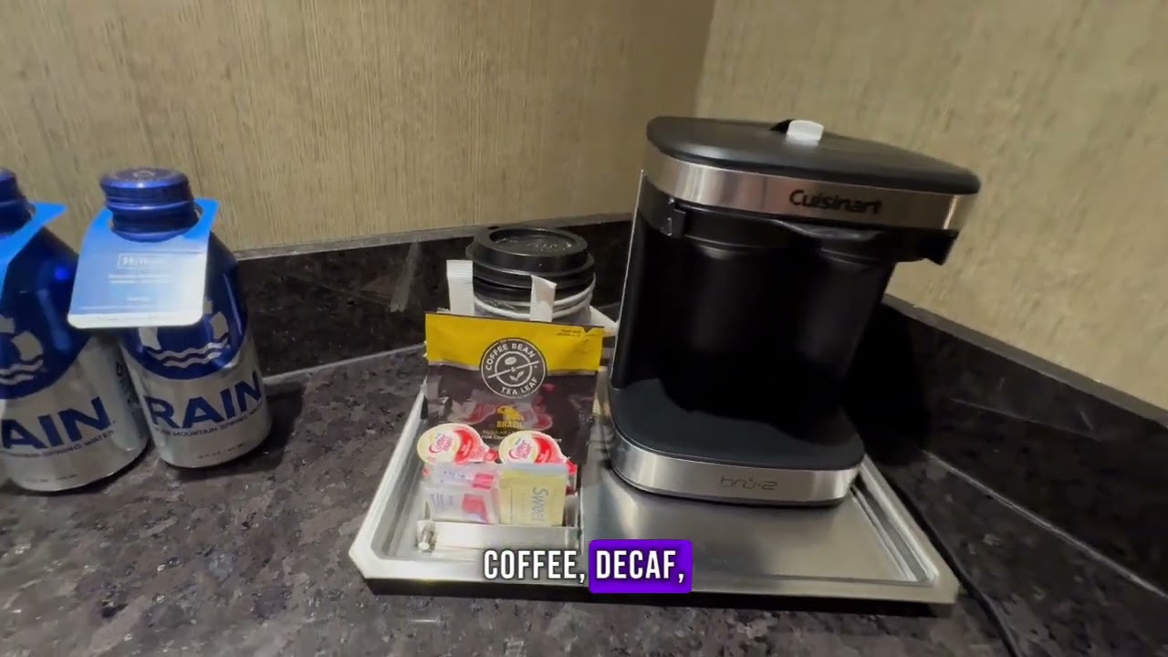 Anaheim Hilton King room tour (2024 pre-renovation)