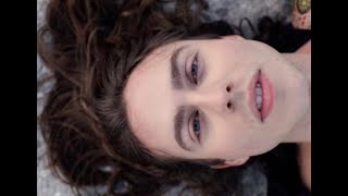 Weight Of The World (OFFICIAL VIDEO) - Willow Robinson