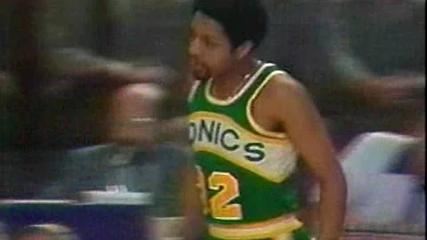 Fred Brown (20pts/7asts) vs. Suns (1979)