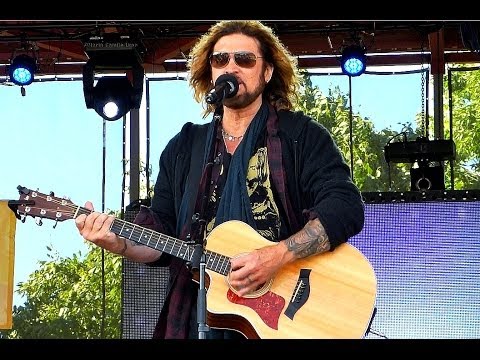 Billy Ray Cyrus - Could've Been Me