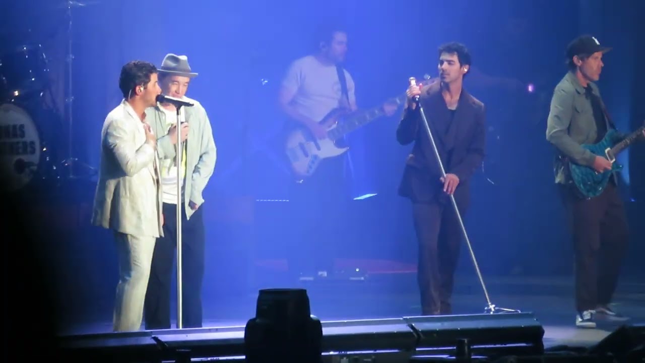 Jonas Brothers - The Reason with Hoobastank - Hershey, PA 8/17/25