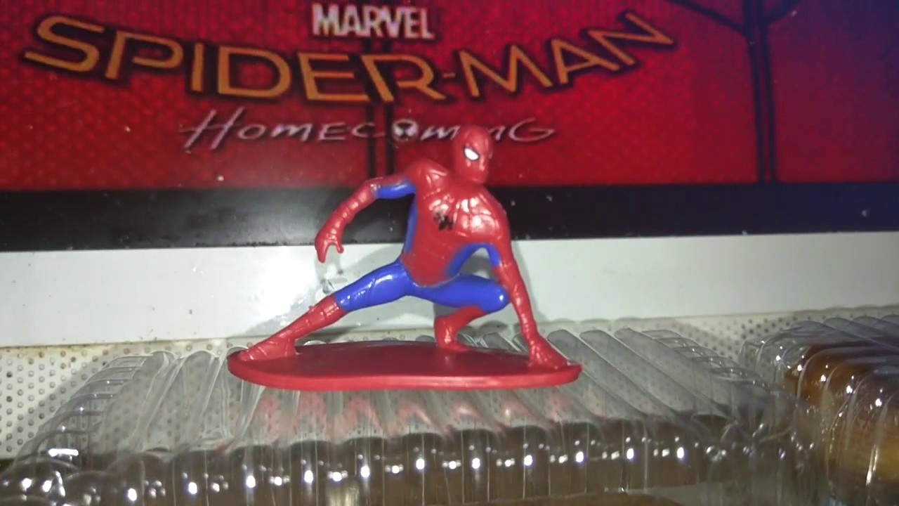 Unboxing promoción Bimbo Nito figuras película Spiderman: Homecoming -  YouTube