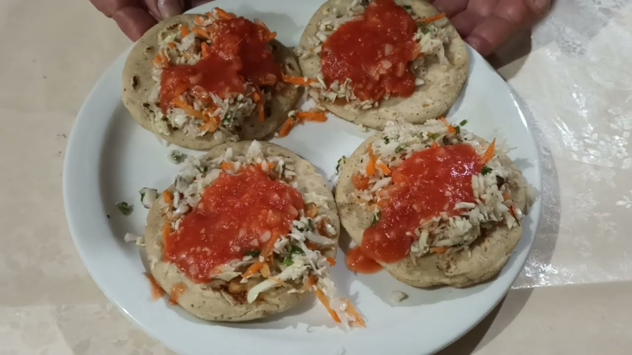 Cómo hacer Empanadas de Pollo Guatemaltecas 