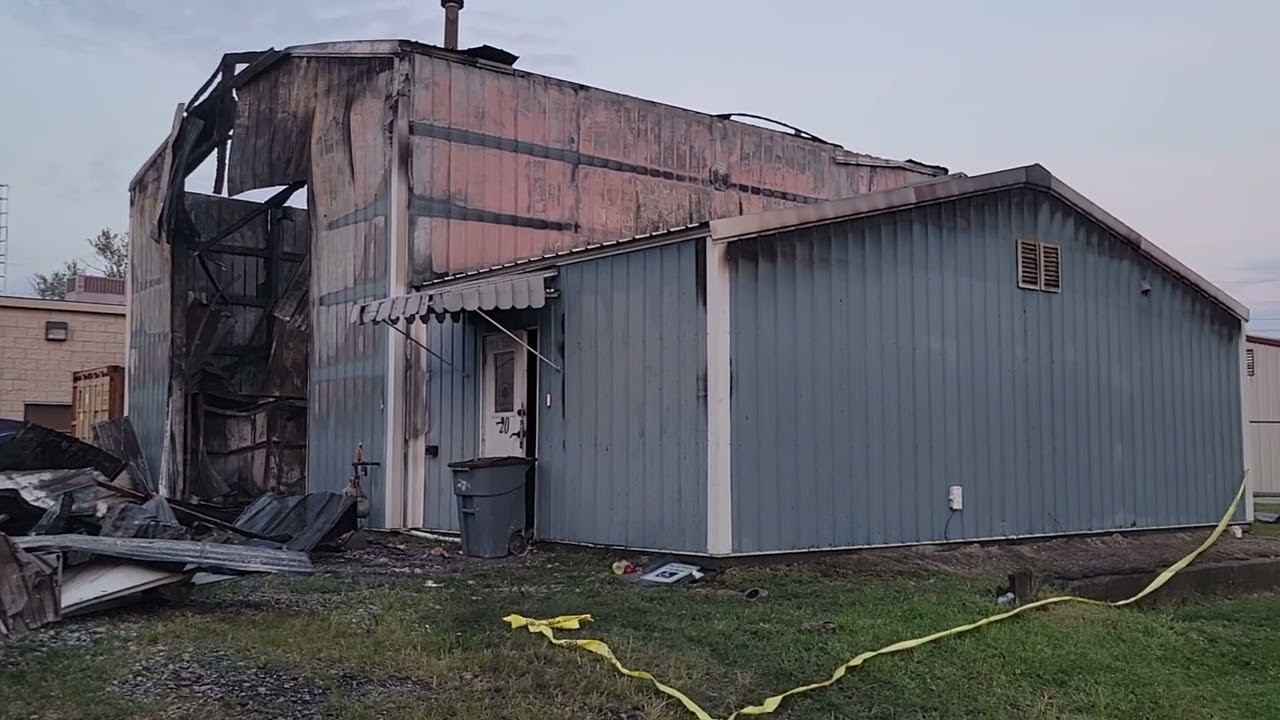 Electrical fire burns up a barn 
