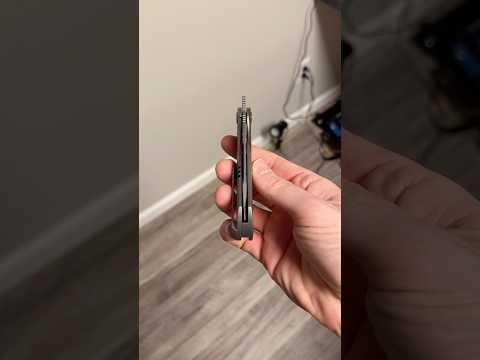 This knife SHOCKED ME!! ????????‍????????  