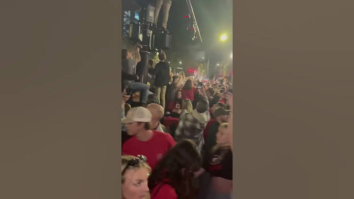 THE SCENE IN ATHENS GEORGIA IS NUTS 🤯 #shorts #nationalchampionship #dawgs