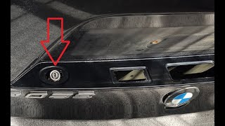 BMW E90 boot/trunk lock barrel removal