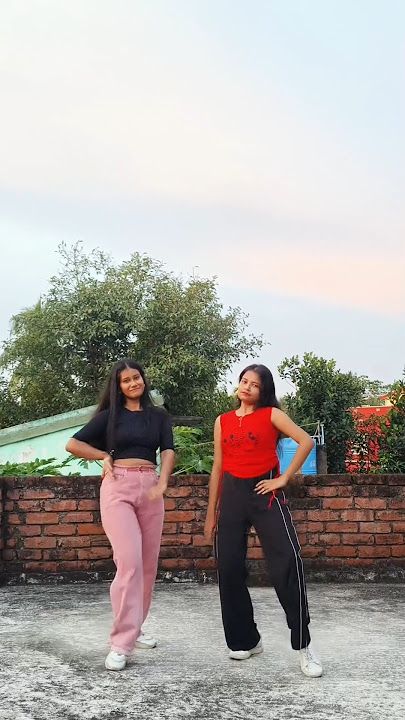 vibe to haii💥🤏🏻 #dance #viral #trendingshorts #bollywoodcoversongs