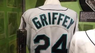 Baseball Hall of Fame 2016 Griffey and Piazza Inductees Display