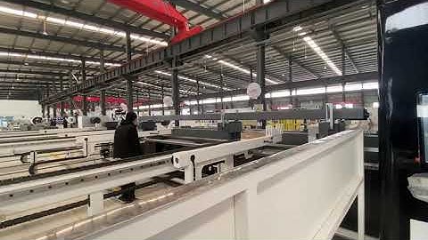 M350 Bodor Flagship Tube Laser Cutting Machine With Four Chucks-Loading
