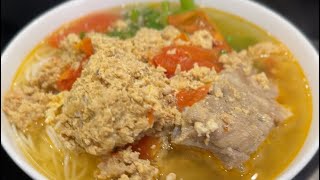 Bun Rieu Tom (Vermicelli Shrimp Noodle Soup)