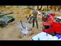 탱크 VS 중장비 자동차 장난감 포크레인 트럭놀이 Tank Vs Excavator Car Toy