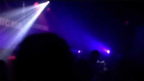 Sonic Me. Liveset with Tenori-On, Wiimote, OSCulator, Ableton Live and The Finger.