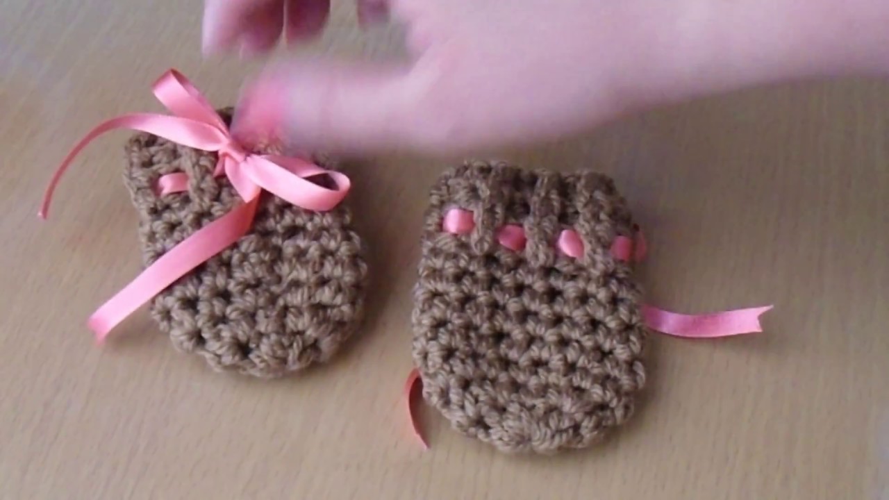 Guantes o manoplas para bebe a crochet 