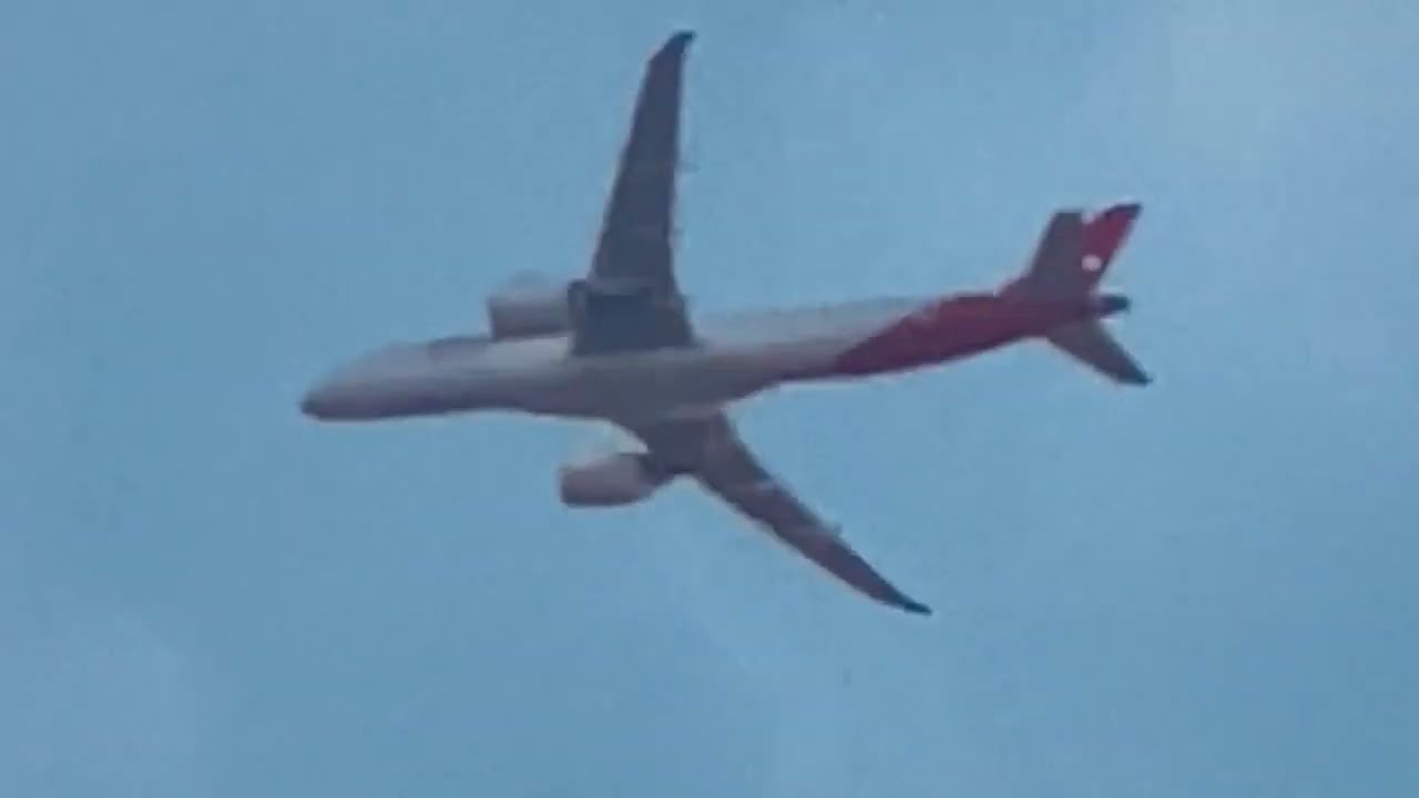 Helvetic Airways Aircraft